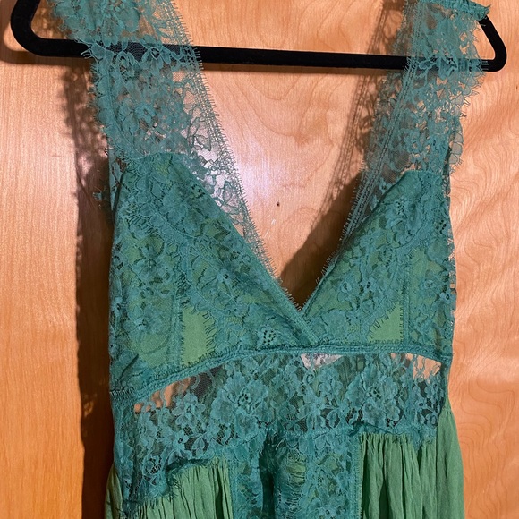 Deep-Green Lacy Bohemian Summer Dress - Picture 6 of 6